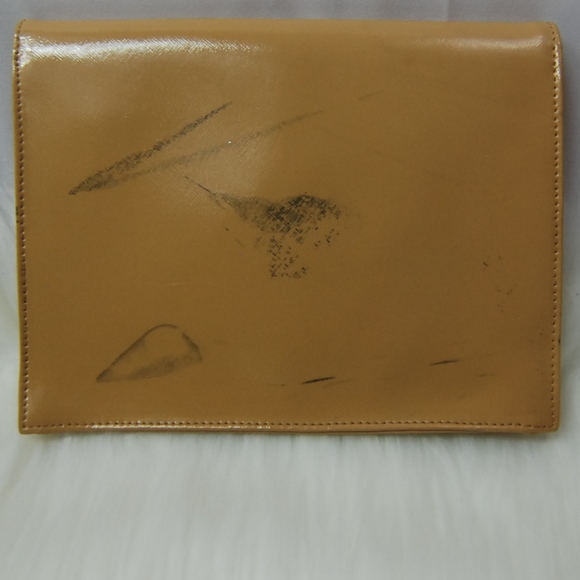 NWT Tory Burch Golden Cream Yellow Clutch